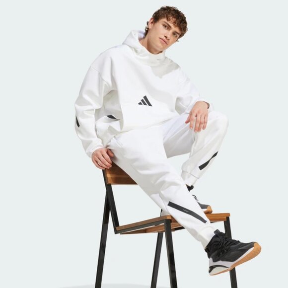 ADIDAS White ZNE Jogging Suit
